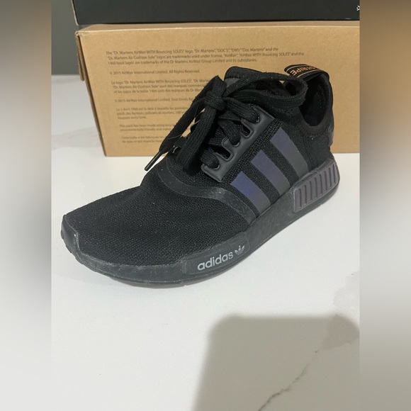 Adidas - Picture 2 of 2